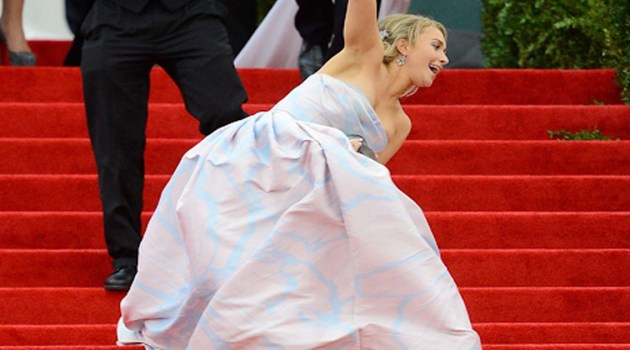 Embarrassing Red Carpet moments That You Will Not Believe